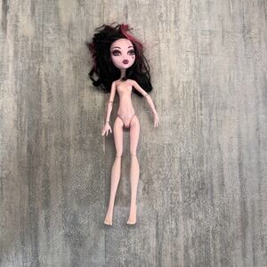 Monster High Sweet 1600 Draculaura Doll Mattel